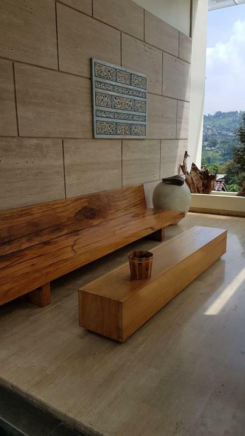 Bukit Dago Palace 22 Бандунг Екстериор снимка
